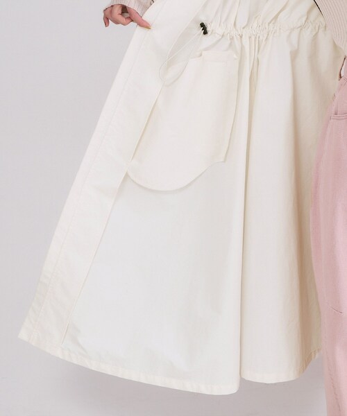 OPAQUE.CLIP(オペークドットクリップ)の「撥水フードZIPロングコート【洗濯機OK】(その他アウター・レディース・オフホワイト/チャコールグレー・42/40/38)」の18枚目の写真