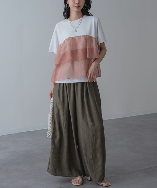 SABUROKU(サブロク)の「【SABUROKU】シアー感 のある フリル で華やぐ デザイン 半袖 Tシャツ(Tシャツ/カットソー・レディース・ベージュ/グレー/ブラック・M)」の13枚目の写真