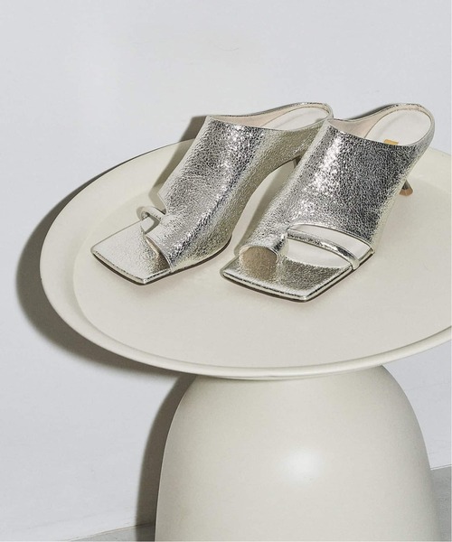 GRISE（グリーズ）の「《追加2》GRISE5cmレザースクエアソフトトング（サンダル・レディース・シルバー/ベージュ・LARGE/X-LARGE/SMALL）」の8枚目の写真