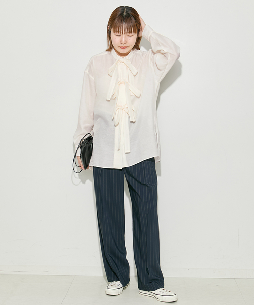 journal standard L'essage(ジャーナルスタンダードレサージュ)の「シアーサテンリボンブラウス(シャツ/ブラウス・レディース・ブラック/ホワイト/サックスブルー・FREE)」の10枚目の写真