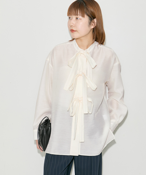 journal standard L'essage(ジャーナルスタンダードレサージュ)の「シアーサテンリボンブラウス(シャツ/ブラウス・レディース・ブラック/ホワイト/サックスブルー・FREE)」の13枚目の写真