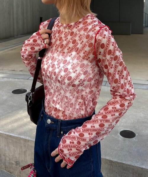 HELLO.SANFRANCISCO(ハローサンフランシスコ)の「【HELLO.SANFRANCISCO/ハローサンフランシスコ】チェリー柄シアープリントTEE(Tシャツ/カットソー・レディース・レッド/ブラウン/ブラック・ONE SIZE)」の4枚目の写真