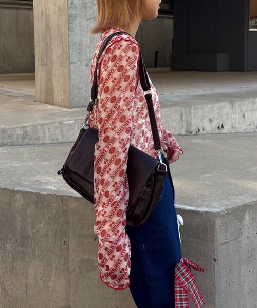 HELLO.SANFRANCISCO(ハローサンフランシスコ)の「【HELLO.SANFRANCISCO/ハローサンフランシスコ】チェリー柄シアープリントTEE(Tシャツ/カットソー・レディース・レッド/ブラウン/ブラック・ONE SIZE)」の10枚目の写真
