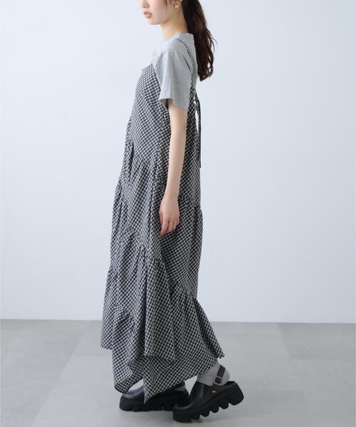 FREE'S MART（フリーズマート）の「◆チェック柄エスカルゴティアードキャミワンピース（ワンピース・レディース・ベージュ系その他/イエロー系その他/ブラック系その他・SMALL/MEDIUM）」の6枚目の写真