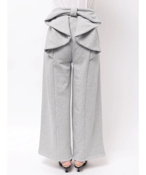 CALNAMUR(カルナムール)の「バックリボンスウェットパンツ(その他パンツ・レディース・ライトグレー/ベージュ・SMALL/MEDIUM)」の11枚目の写真
