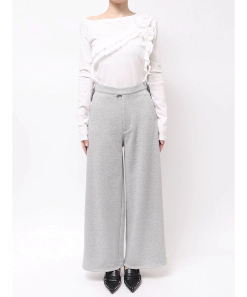 CALNAMUR(カルナムール)の「バックリボンスウェットパンツ(その他パンツ・レディース・ライトグレー/ベージュ・SMALL/MEDIUM)」の5枚目の写真