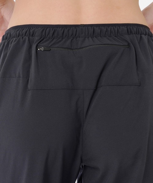 NEW BALANCE（ニューバランス）の「RCエッセンシャルズジョガー（スウェットパンツ・レディース・ブラック・SMALL/MEDIUM/LARGE/X-LARGE）」の7枚目の写真