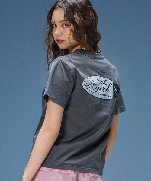 X-girl(エックスガール)の「FADED OVAL LOGO S/S TEE(Tシャツ/カットソー・レディース・ブラック/レッド/ベージュ・S/M/L)」の4枚目の写真