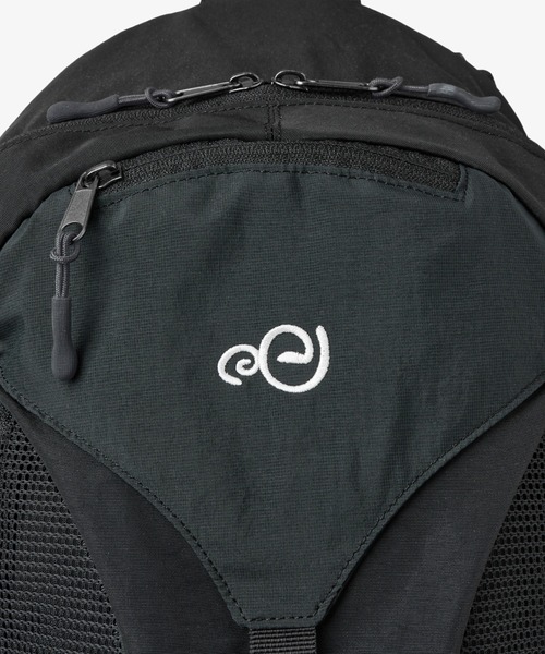 aeae(エーイーエーイー)の「UTILITY BACK PACK(バックパック/リュック・レディース・ブラック/ネイビー/グレー・FREE)」の6枚目の写真