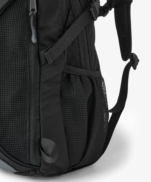 aeae(エーイーエーイー)の「UTILITY BACK PACK(バックパック/リュック・レディース・ブラック/ネイビー/グレー・FREE)」の7枚目の写真