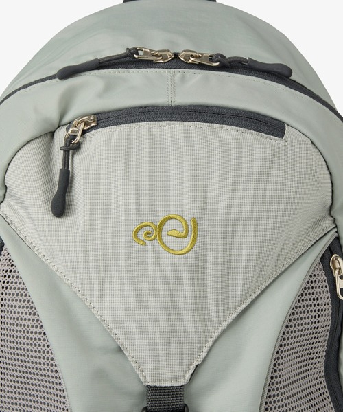 aeae(エーイーエーイー)の「UTILITY BACK PACK(バックパック/リュック・レディース・ブラック/ネイビー/グレー・FREE)」の11枚目の写真