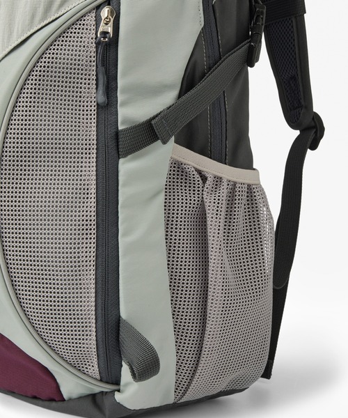 aeae(エーイーエーイー)の「UTILITY BACK PACK(バックパック/リュック・レディース・ブラック/ネイビー/グレー・FREE)」の12枚目の写真