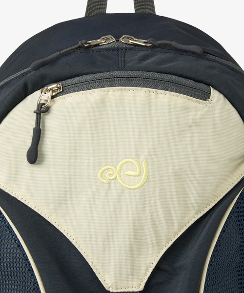 aeae(エーイーエーイー)の「UTILITY BACK PACK(バックパック/リュック・レディース・ブラック/ネイビー/グレー・FREE)」の16枚目の写真