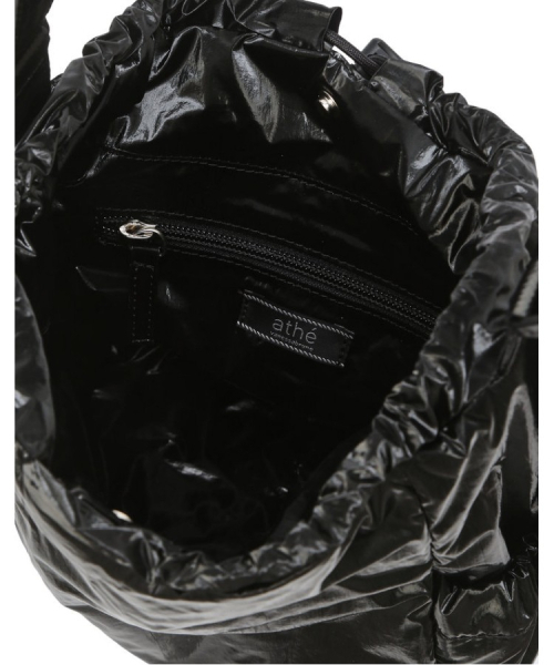 athe（アテ）の「[RUBAN] グロッシーブラックリボンバックパック兼ショルダーバッグ MINI AABA6FF40BK（ショルダーバッグ・レディース・ブラック・FREE）」の5枚目の写真