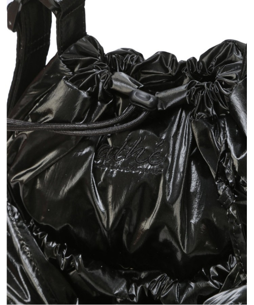 athe（アテ）の「[RUBAN] グロッシーブラックリボンバックパック兼ショルダーバッグ MINI AABA6FF40BK（ショルダーバッグ・レディース・ブラック・FREE）」の8枚目の写真