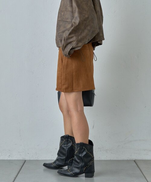 goocy(グーシー)の「スエード切替ショートスカート(スカート・レディース・ブラウン/ダークブラウン・FREE)」の3枚目の写真