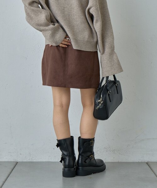 goocy(グーシー)の「スエード切替ショートスカート(スカート・レディース・ブラウン/ダークブラウン・FREE)」の7枚目の写真