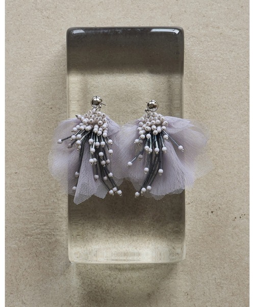 anuke（アンヌーク）の「Tulle x Beads Pierce（ピアス（両耳用）・レディース・ブルー系その他/ブラック・FREE）」の7枚目の写真