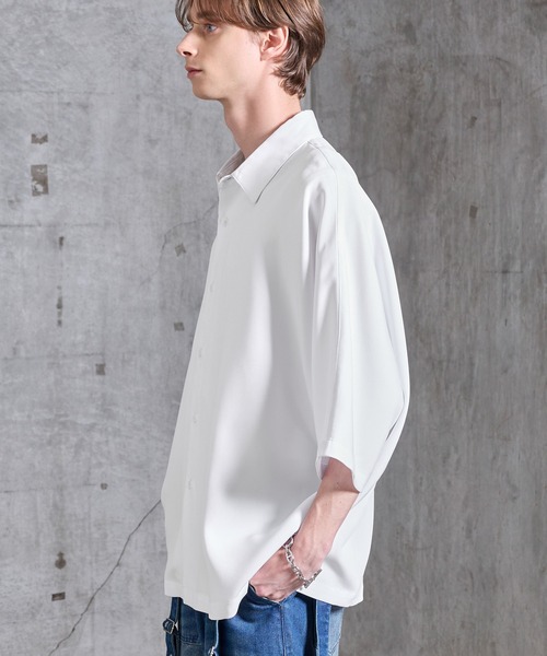 SERACE(セラス)の「【SERACE】Drape stretch loose short sleeve dolman shirt / ドレープストレッチルーズ半袖ドルマンシャツ(シャツ/ブラウス・メンズ・グレー/ブラック/ホワイト・S/M/L)」の5枚目の写真