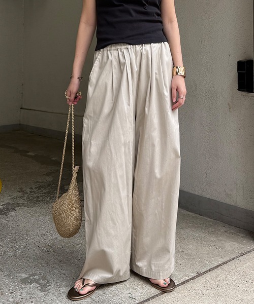LBC（エルビーシー）の「コットンギャザーワイドパンツ（その他パンツ・レディース・チャコール/カーキ/ベージュ・M/L）」の3枚目の写真