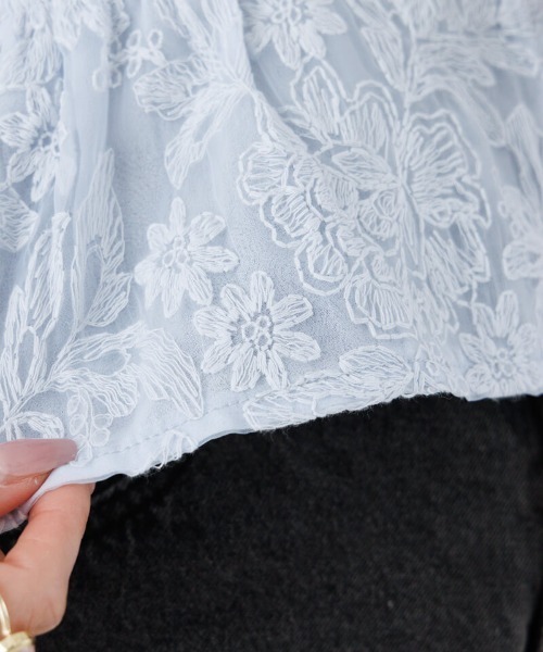 flower(フラワー)の「ブロッサムシアートップ(シャツ/ブラウス・レディース・ホワイト/ピンク/ブルー・FREE)」の13枚目の写真