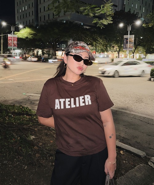 FLEX（フレックス）の「調光・偏光レンズ搭載 slim oval sunglasses / スリムオーバルサングラス（サングラス・レディース・ブラウン系/カーキ/ブラック系2/ブラック系1/ボルドー・FREE）」の22枚目の写真