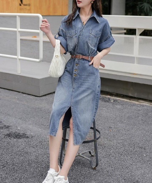 FAVORITO(ファヴォリート)の「デニムスリットワンピース(ワンピース・レディース・ブルー・XL/L/M/S)」の2枚目の写真