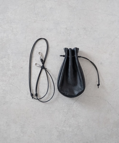 Senti(センティ)の「SENTI Dyneema Leather MEDICINE BAG M / 超軽量ダイニーマレザー メディスンバッグ M(ショルダーバッグ・メンズ・ブラック系その他/ブラック・FREE)」の21枚目の写真