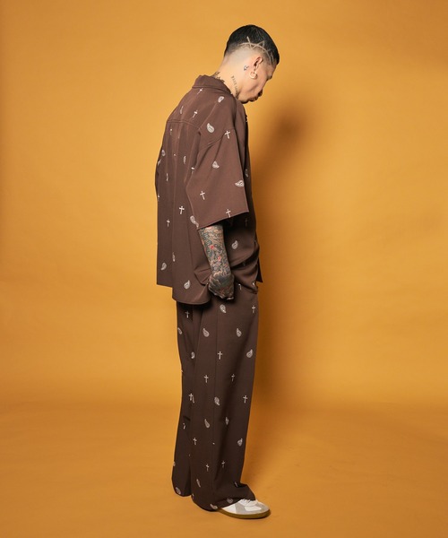 Subciety(サブサエティ)の「All-over embroidered pants(その他パンツ・メンズ・ブラック/ブラウン/ホワイト・LARGE/MEDIUM/SMALL/X-LARGE)」の10枚目の写真