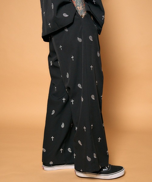 Subciety(サブサエティ)の「All-over embroidered pants(その他パンツ・メンズ・ブラック/ブラウン/ホワイト・LARGE/MEDIUM/SMALL/X-LARGE)」の20枚目の写真
