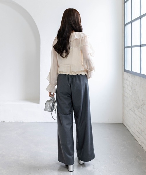 clear（クリア）の「ラメシアーフリルアンサンブル［骨格ウェーブ/シャーリング/フェミニン］（シャツ/ブラウス・レディース・ミント/オフホワイト/ライトベージュ/ブラック/ピンク・F）」の21枚目の写真