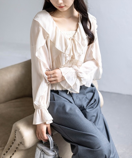 clear（クリア）の「ラメシアーフリルアンサンブル［骨格ウェーブ/シャーリング/フェミニン］（シャツ/ブラウス・レディース・ミント/オフホワイト/ライトベージュ/ブラック/ピンク・F）」の15枚目の写真