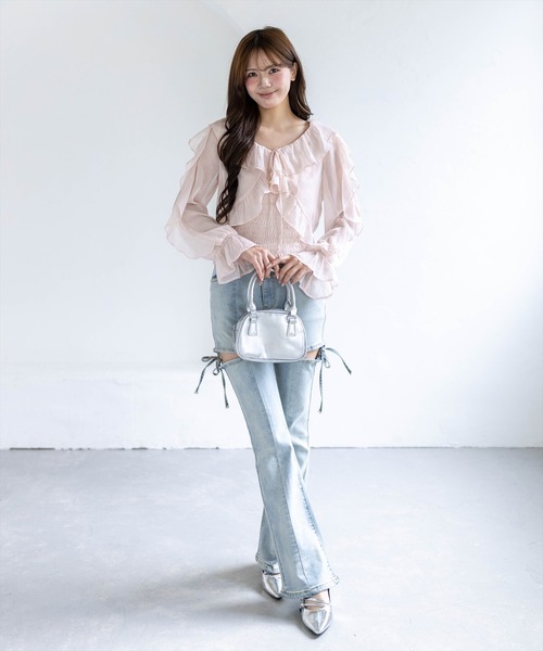 clear（クリア）の「ラメシアーフリルアンサンブル［骨格ウェーブ/シャーリング/フェミニン］（シャツ/ブラウス・レディース・ミント/オフホワイト/ライトベージュ/ブラック/ピンク・F）」の10枚目の写真