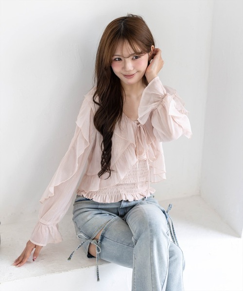 clear（クリア）の「ラメシアーフリルアンサンブル［骨格ウェーブ/シャーリング/フェミニン］（シャツ/ブラウス・レディース・ミント/オフホワイト/ライトベージュ/ブラック/ピンク・F）」の9枚目の写真