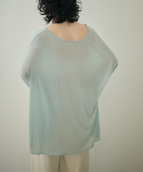 LAULEN(ローレン)の「drape neck slit nuance tops /ドレープネックスリットニュアンス長袖トップス(Tシャツ/カットソー・レディース・ブルー/ベージュ/イエロー/ブラック/アイボリー・FREE)」の11枚目の写真
