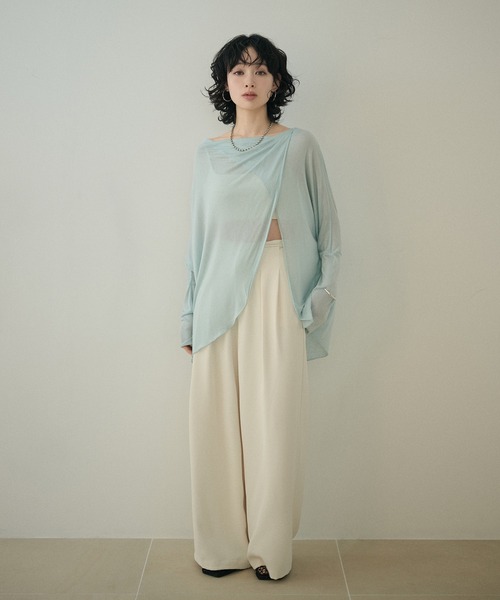 LAULEN(ローレン)の「drape neck slit nuance tops /ドレープネックスリットニュアンス長袖トップス(Tシャツ/カットソー・レディース・ブルー/ベージュ/イエロー/ブラック/アイボリー・FREE)」の22枚目の写真