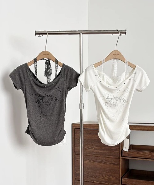 .KOM(ドットコム)の「A'GEM/9 × .kom 『.KOM/ドットケーオーエム』レースホルターレイヤードトップス(Tシャツ/カットソー・レディース・ホワイト/グレー・FREE)」の9枚目の写真