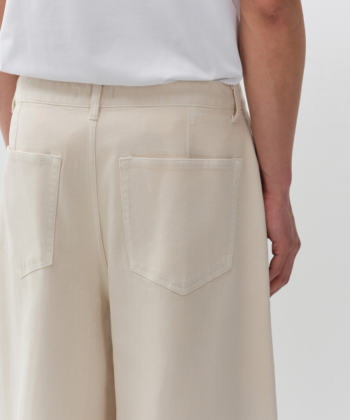 MUSINSA STANDARD（ムシンサスタンダード）の「[クールタンダード] バルーンデニムパンツ [クリーム]（デニムパンツ・メンズ・その他・40/38/42/26/27/28/29/36/34/32/30/31/33）」の6枚目の写真