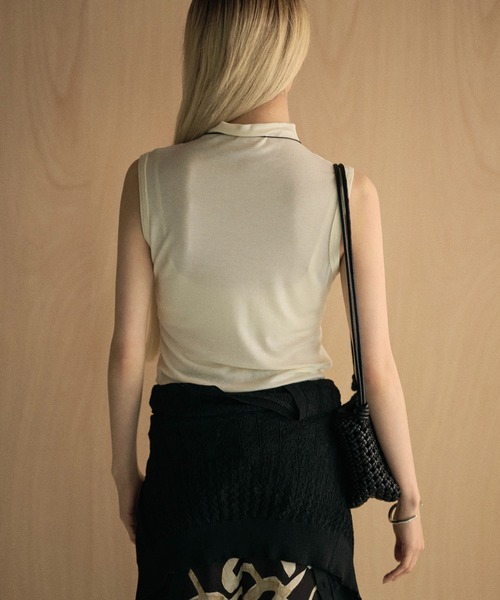 LAULEN(ローレン)の「high neck sleeveless tops /ハイネックノースリーブカットソー(Tシャツ/カットソー・レディース・ブラック/グレイッシュベージュ/ライトブルー/アイボリー・FREE)」の16枚目の写真