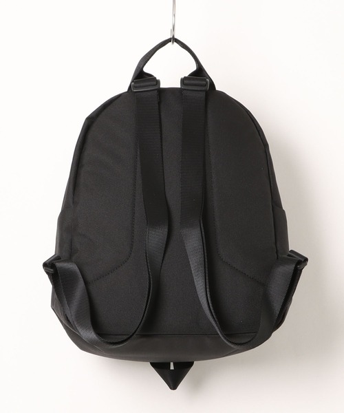 THE NORTH FACE(ザノースフェイス)の「THE NORTH FACE(ザ・ノースフェイス)/軽量 ミニリュック 10L /TNF DAY PACK MINI(バックパック/リュック・レディース・ブラック/ホワイト・FREE)」の6枚目の写真