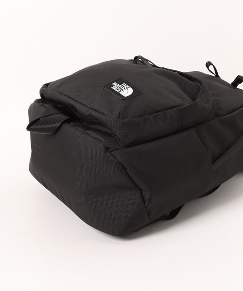 THE NORTH FACE(ザノースフェイス)の「THE NORTH FACE(ザ・ノースフェイス)/軽量 ミニリュック 10L /TNF DAY PACK MINI(バックパック/リュック・レディース・ブラック/ホワイト・FREE)」の7枚目の写真