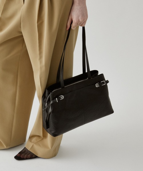 arholiday.standard（エーアールホリデースタンダード）の「2way real  leather belt tote bag / リアルレザーベルトトートバッグ（トートバッグ・レディース・ブラウン/ブラック・FREE）」の12枚目の写真