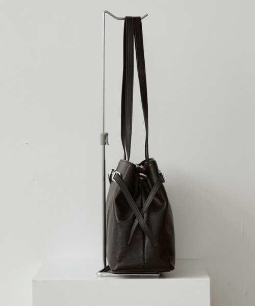 arholiday.standard（エーアールホリデースタンダード）の「2way real  leather belt tote bag / リアルレザーベルトトートバッグ（トートバッグ・レディース・ブラウン/ブラック・FREE）」の7枚目の写真