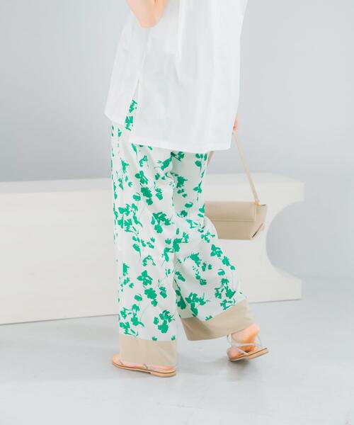 URBAN RESEARCH ROSSO WOMEN(アーバンリサーチ ロッソ)の「フラワーモチーフプリントパンツ(その他パンツ・レディース・グリーン/ブルー・36/38)」の15枚目の写真