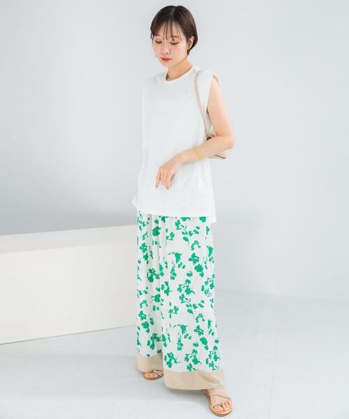 URBAN RESEARCH ROSSO WOMEN(アーバンリサーチ ロッソ)の「フラワーモチーフプリントパンツ(その他パンツ・レディース・グリーン/ブルー・36/38)」の16枚目の写真