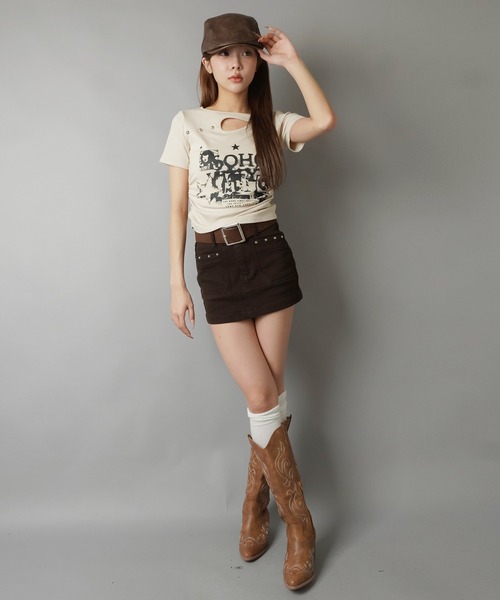 SPINNS(スピンズ)の「フロント開き半袖カットソー/プリントロゴ(Tシャツ/カットソー・レディース・グレー/ブラック/アイボリー・ONESIZE)」の9枚目の写真
