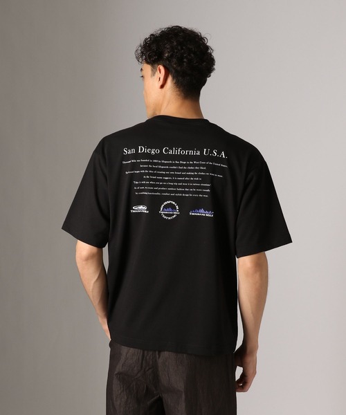THOUSAND MILE(サウザンドマイル)の「【THOUSAND MILE(サウザンドマイル)】ロゴバックプリントTシャツ(Tシャツ/カットソー・メンズ・ブラック/ホワイト/グレー・LARGE/MEDIUM)」の1枚目の写真