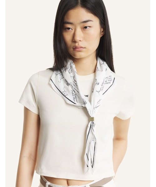 Maison Kitsune（メゾンキツネ）の「POETIC PARIS SCARF（バンダナ/スカーフ・メンズ・ホワイト×ブラック・U）」の7枚目の写真