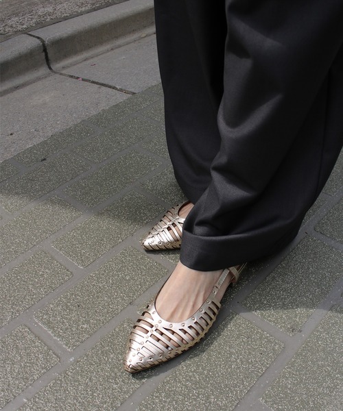 Scrap Book（スクラップブック）の「【GIOSEPPO】JERICHO SHOELLOW BALLET FLATS（サンダル・レディース・ブラック/ベージュ系その他/ゴールド・38/37）」の4枚目の写真