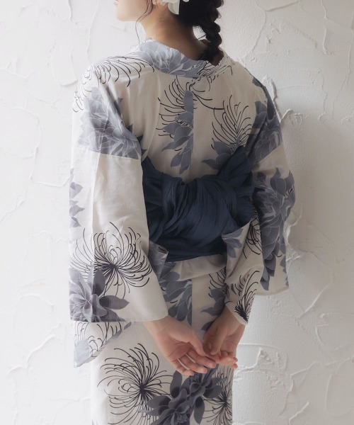 slattgir（スラットジール）の「高身長　花柄ゆかたセット（ゆかた＋へこ帯）（トールサイズ）（浴衣・レディース・ホワイト系・M～Ｌ）」の3枚目の写真